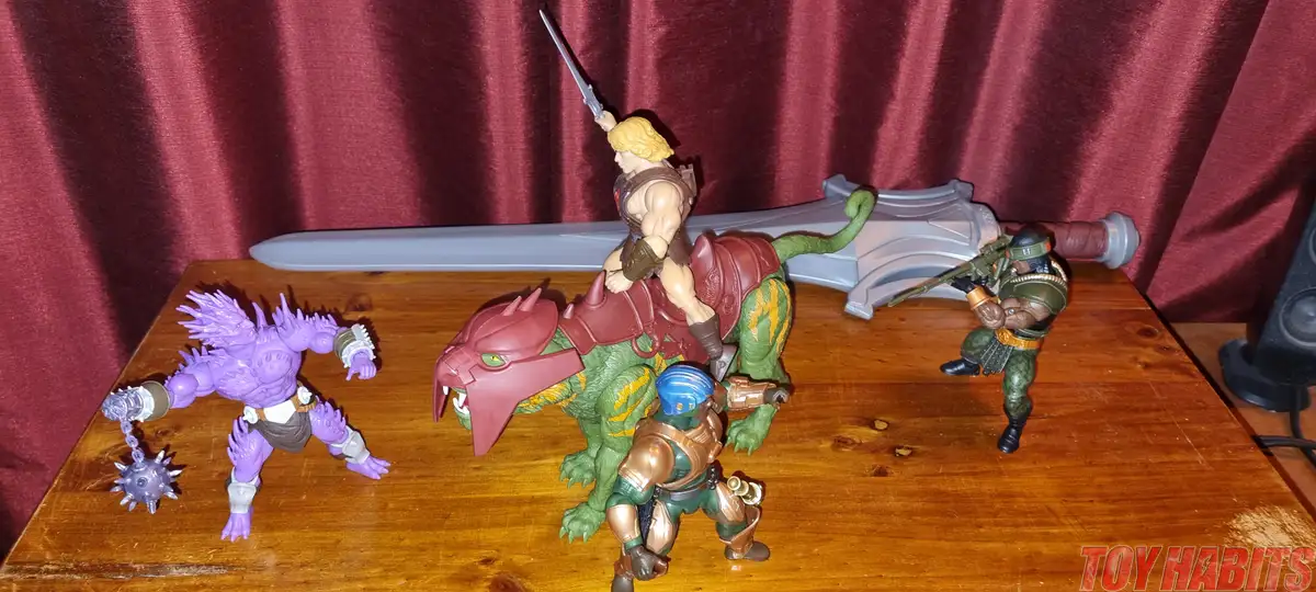 Tri Klops and Man At Arms MOTU Origins Movie In Hand Images 5