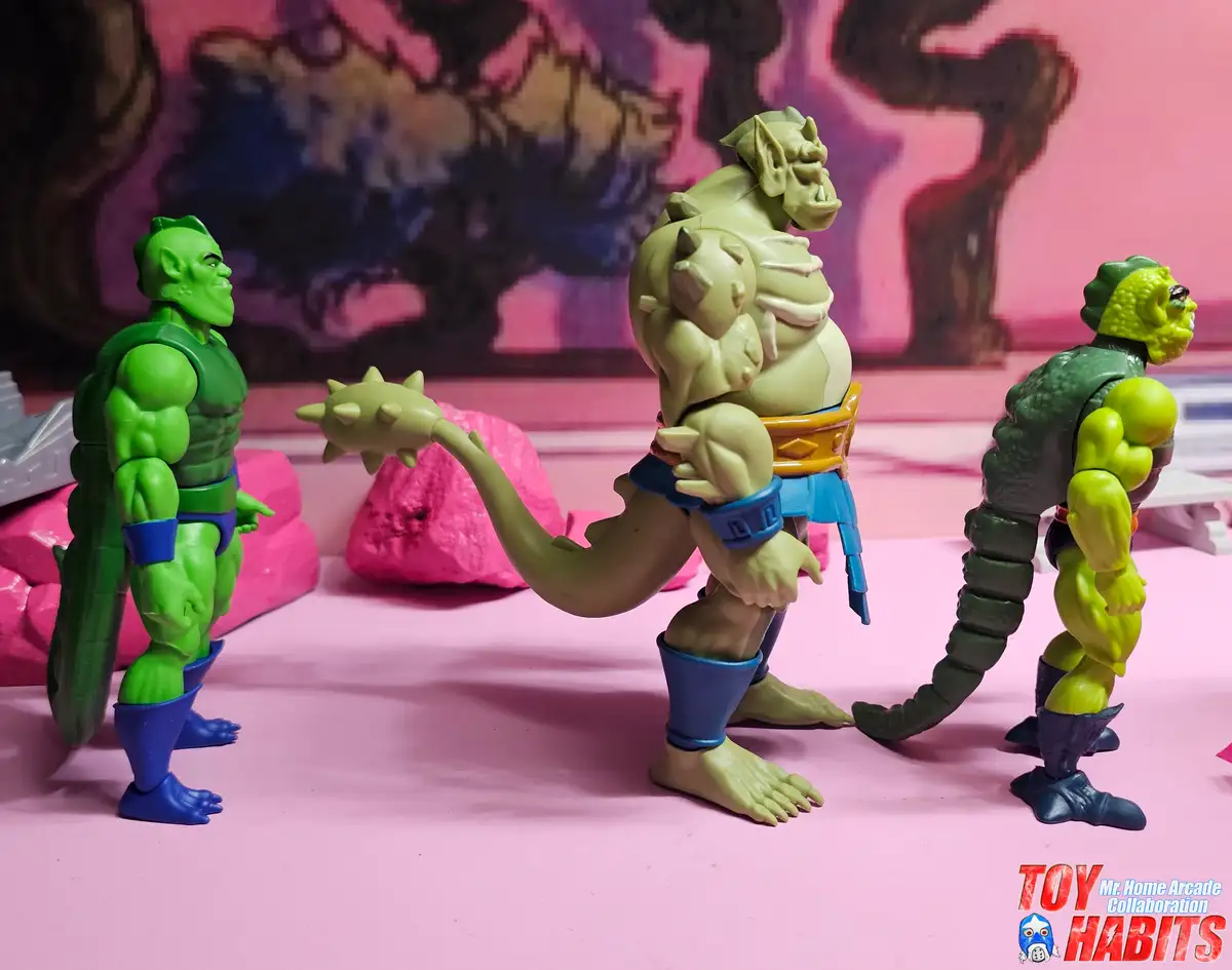 Whiplash 200x MOTU Origins Deluxe In Hand Images 17