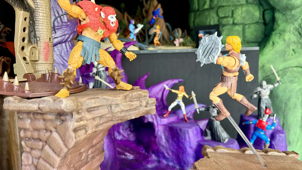 Battle For Eternia 2 in 1 MOTU Core Playset Behind the Scenes 6