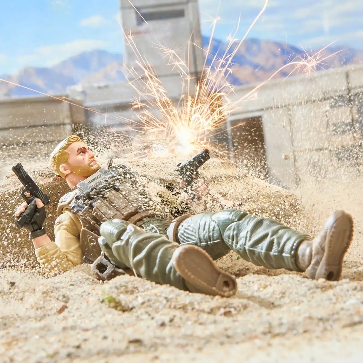 G.I. Joe Classified Series #208 Duke Action Figure 11