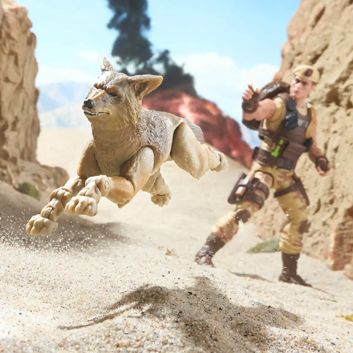 GI Joe Classified Series Dusty and Sandstorm 5