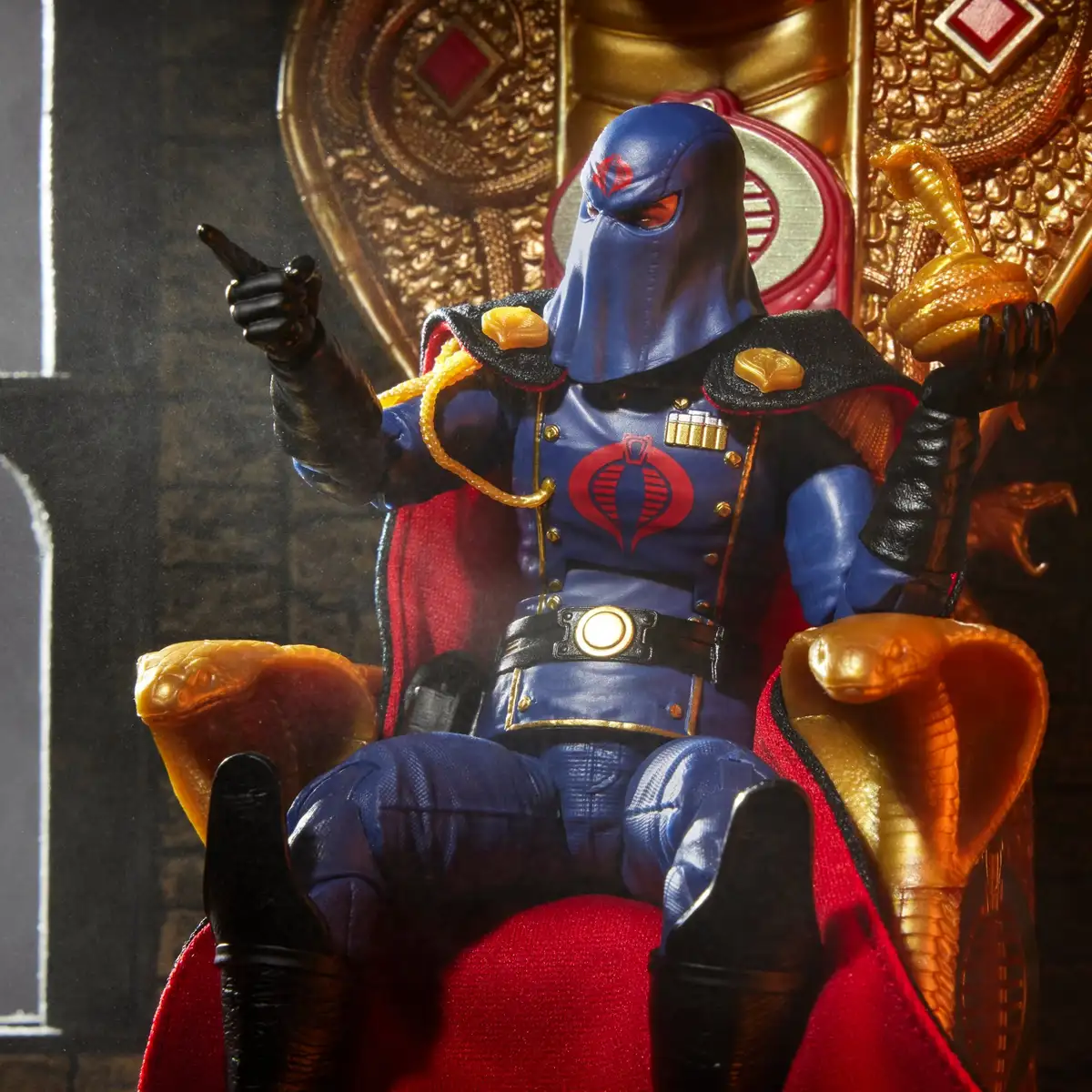 GI Joe Classified Series Hooded Cobra Commander with Throne Set 8