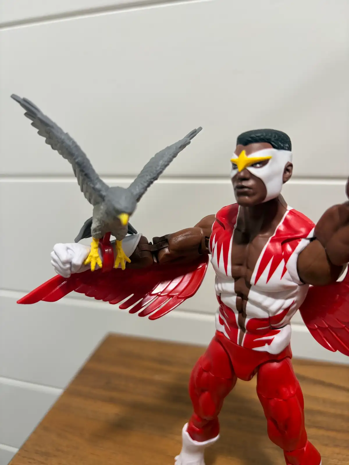 Secret Wars Marvel Legends Marvel's Falcon 4