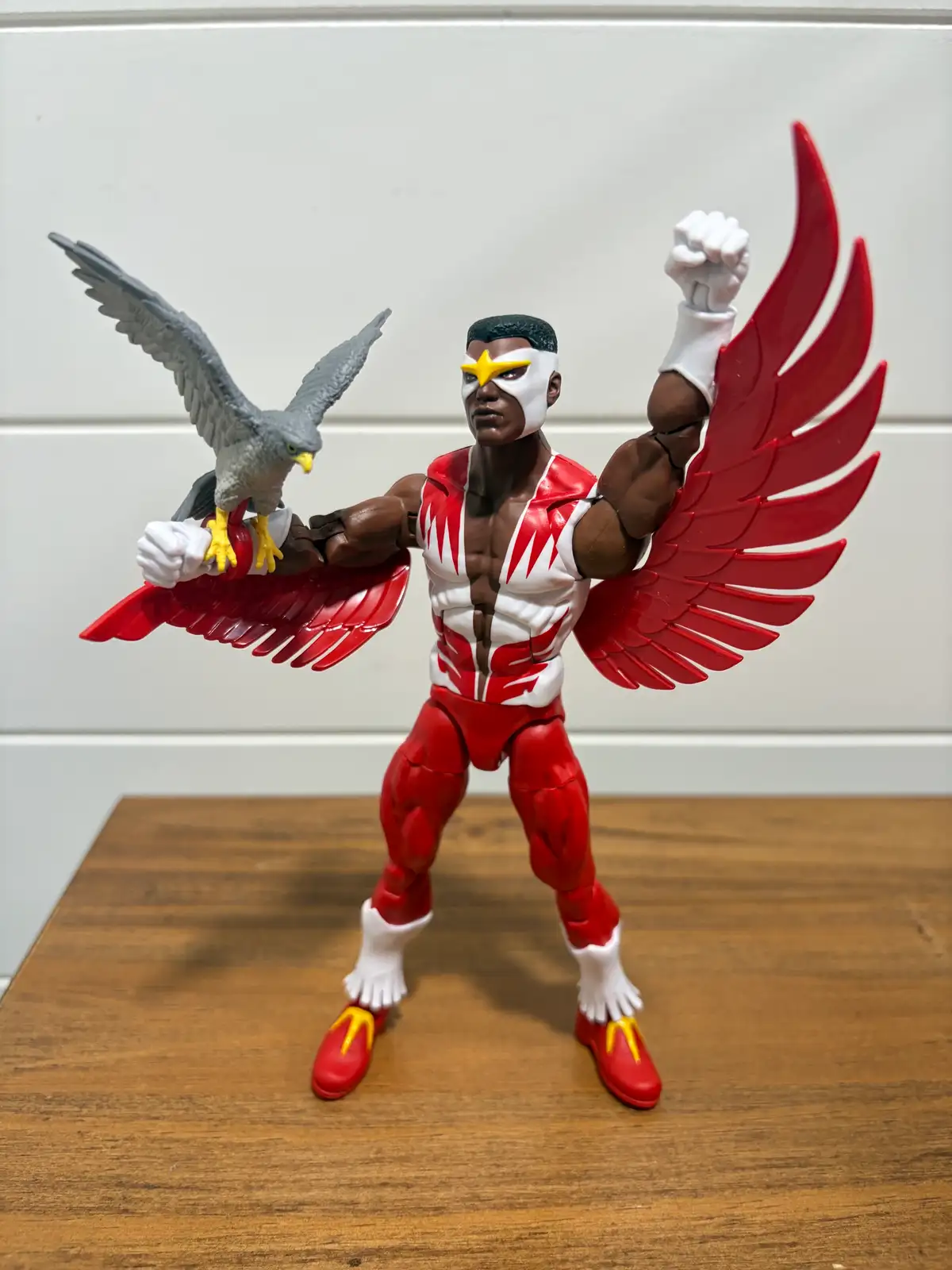 Secret Wars Marvel Legends Marvel's Falcon 5