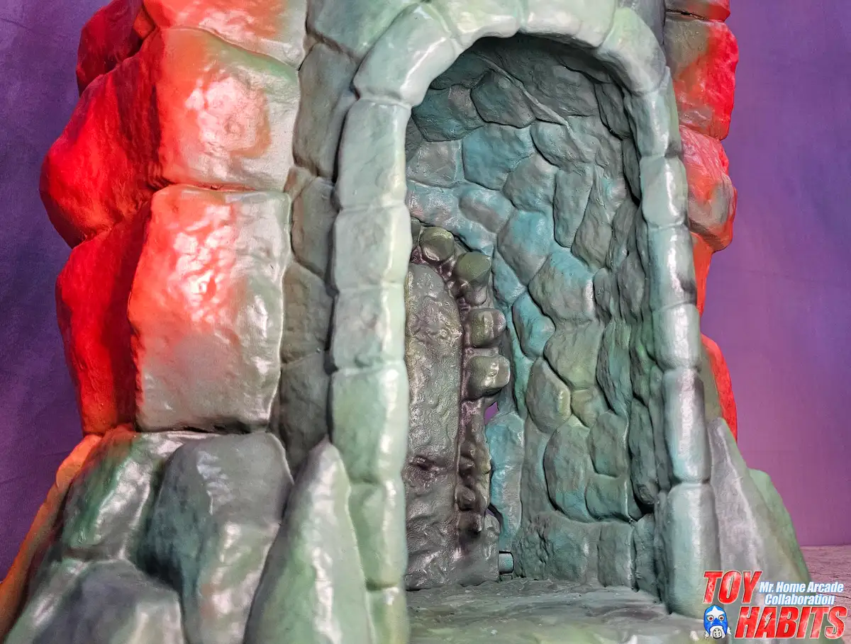 Underworld Door The Great Wars In Hand Images 4
