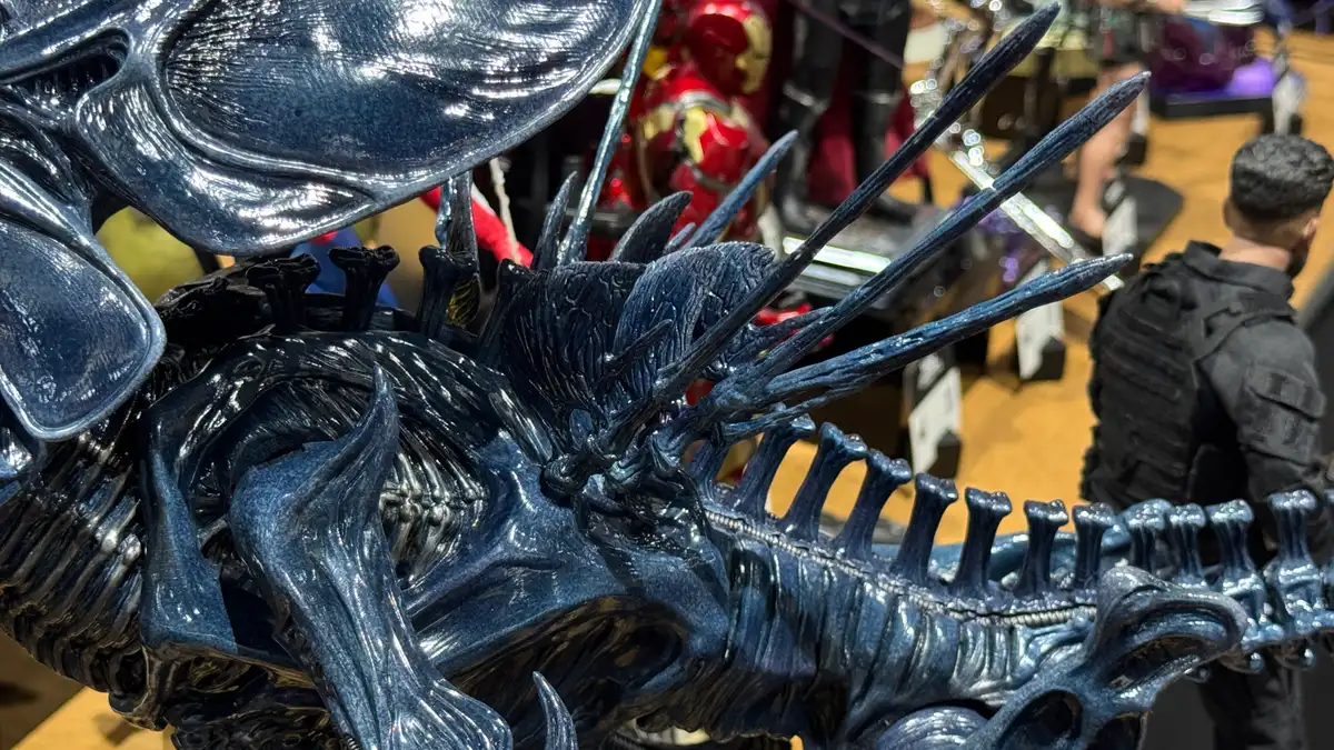 Aliens 40th Anniversary Hot Toys SDCC 2026 Booth Images 13