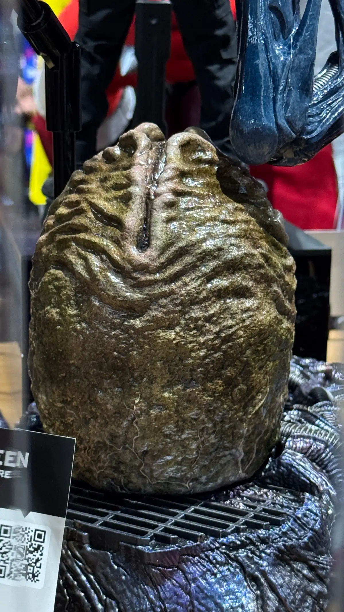 Aliens 40th Anniversary Hot Toys SDCC 2026 Booth Images 14
