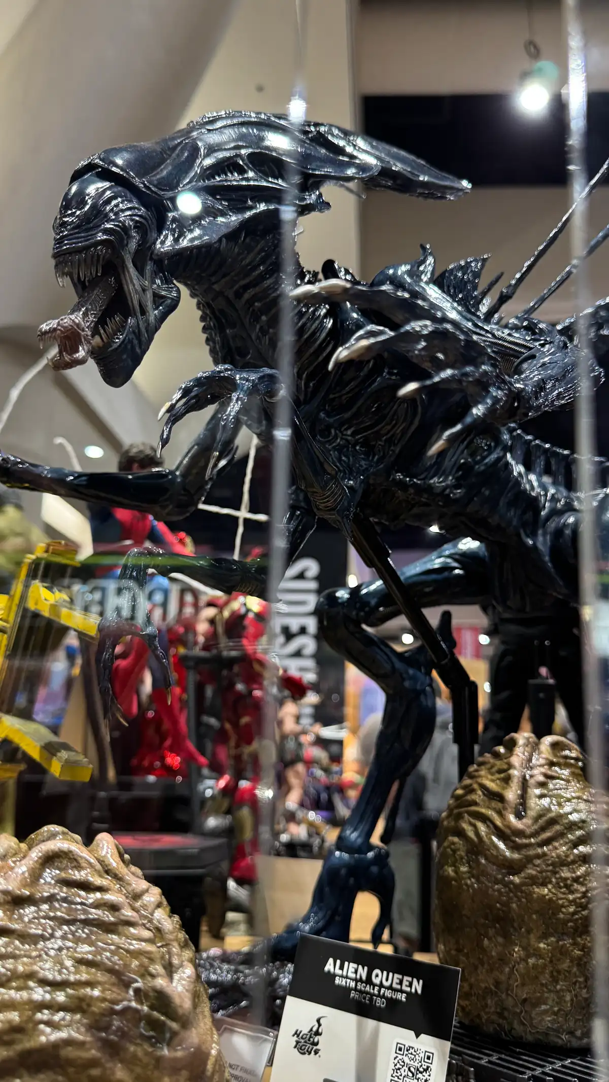 Aliens 40th Anniversary Hot Toys SDCC 2026 Booth Images 19
