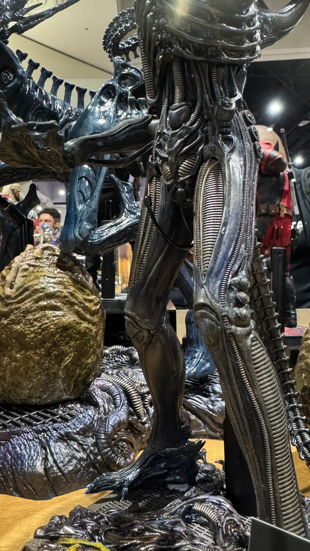 Aliens 40th Anniversary Hot Toys SDCC 2026 Booth Images 29