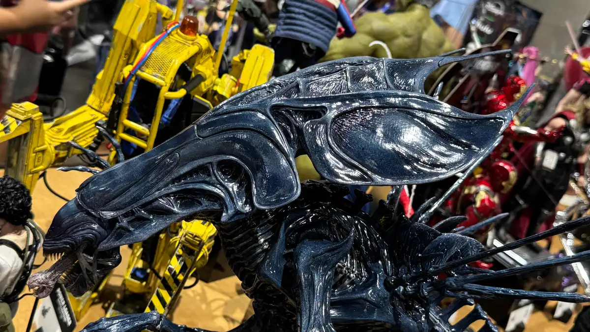 Aliens 40th Anniversary Hot Toys SDCC 2026 Booth Images 5