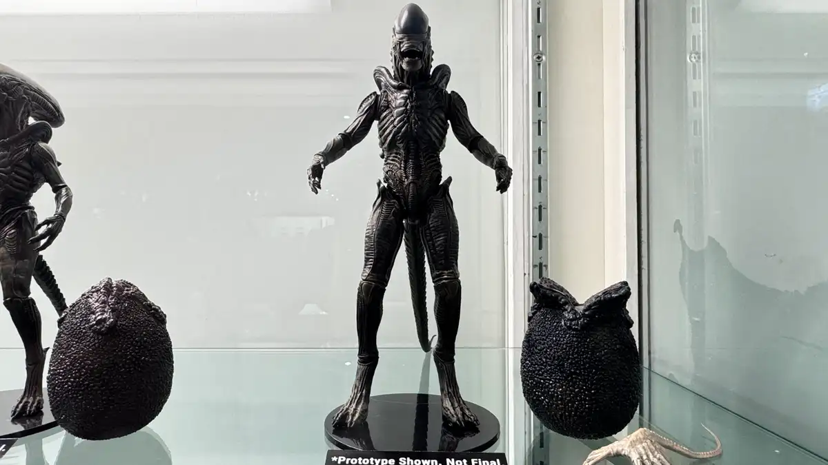 Aliens 40th Anniversary and Alien Earth NECA SDCC 2026 Booth Images 11