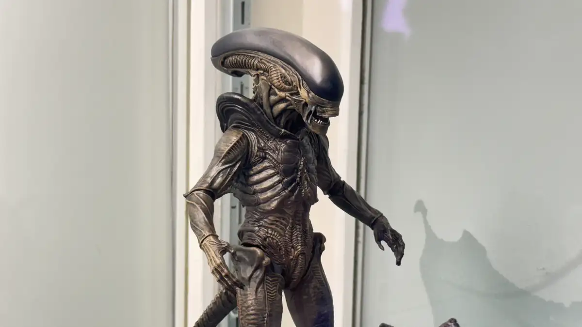 Aliens 40th Anniversary and Alien Earth NECA SDCC 2026 Booth Images 6