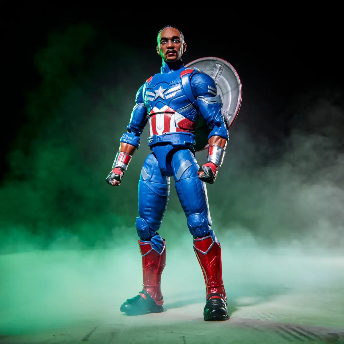Avengers  Doomsday Marvel Legends Captain America (Sam Wilson) Action Figure 04