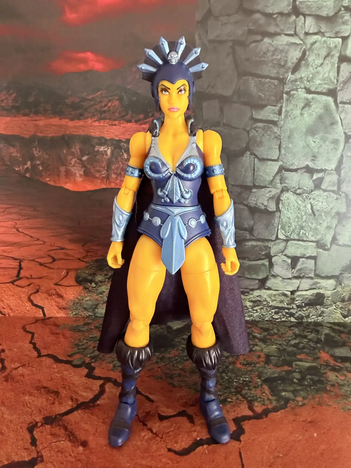 Evil Lyn Masterverse Vintage Collection In Hand 6