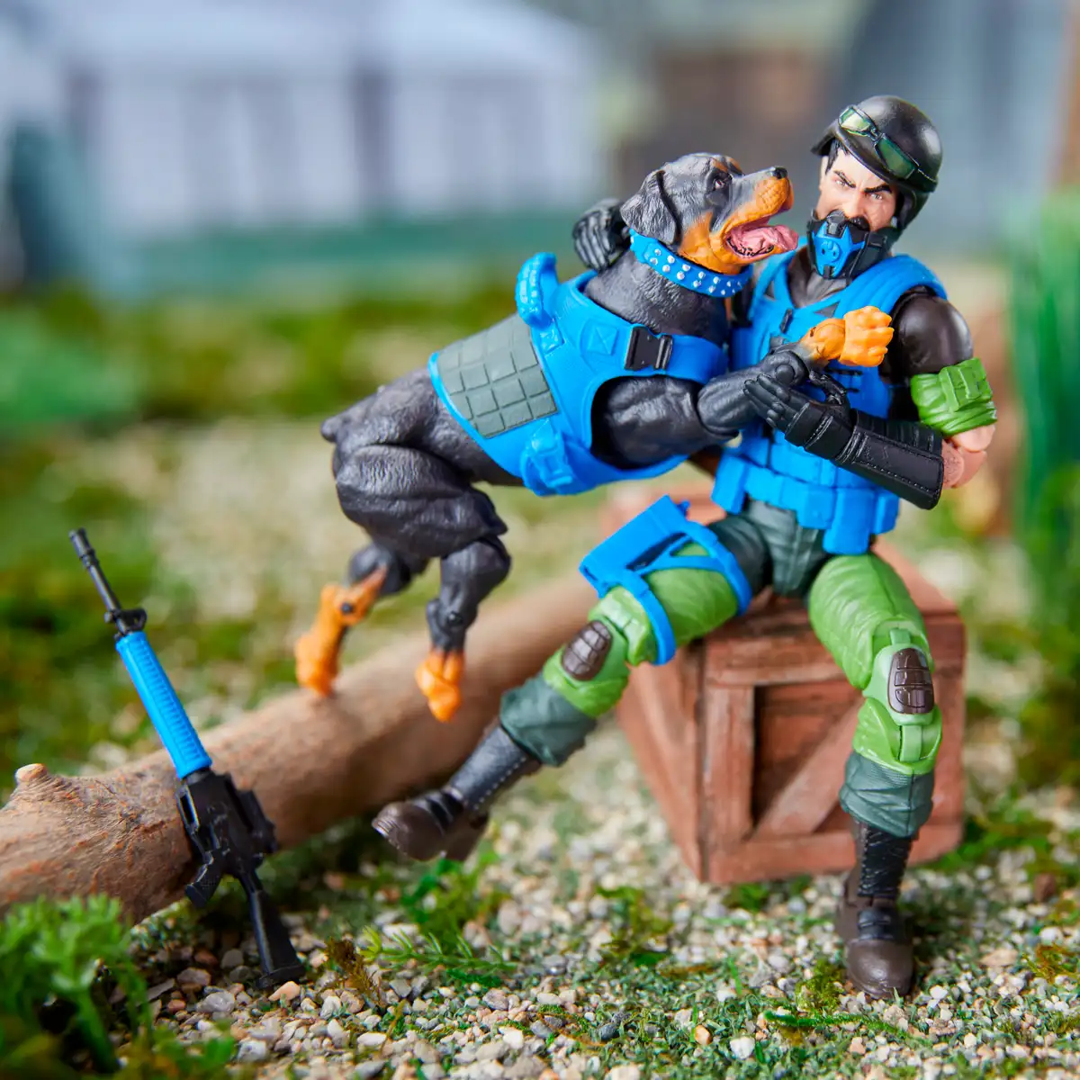 G.I. JOE CLASSIFIED SERIES #220, MAD MARAUDERS FOOTLOOSE, MUTT, & JUNKYARD (13)