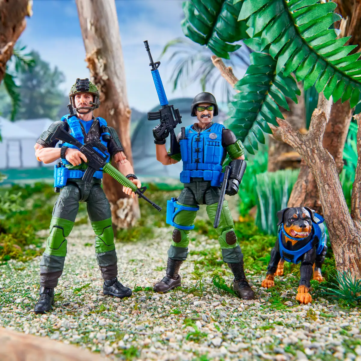 G.I. JOE CLASSIFIED SERIES #220, MAD MARAUDERS FOOTLOOSE, MUTT, & JUNKYARD (29)