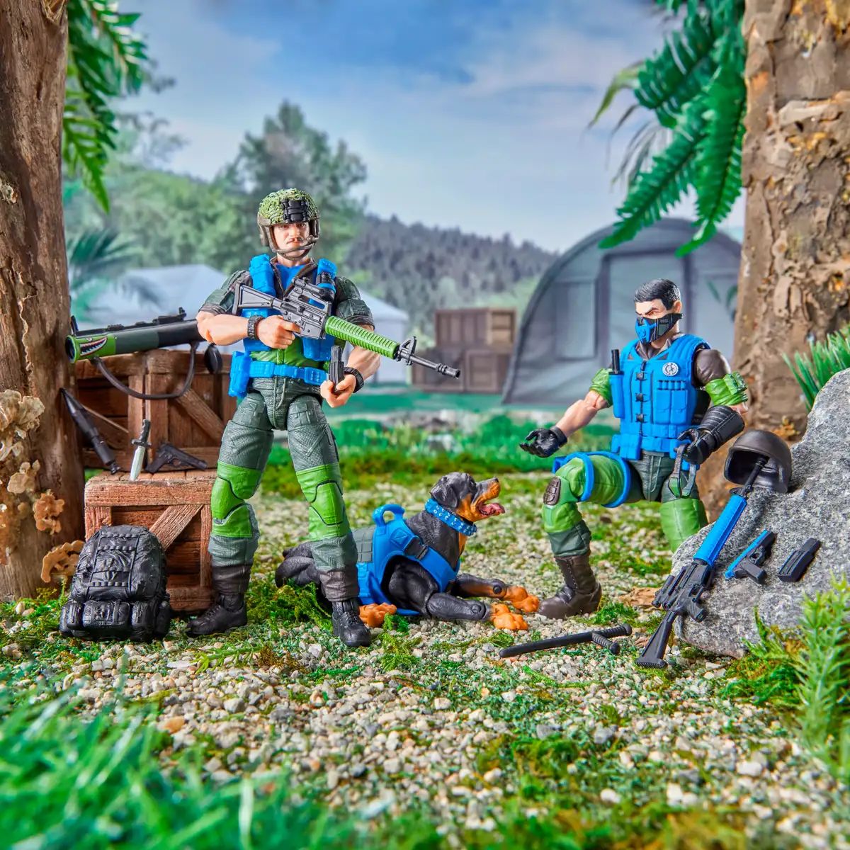 G.I. JOE CLASSIFIED SERIES #220, MAD MARAUDERS FOOTLOOSE, MUTT, & JUNKYARD (30)