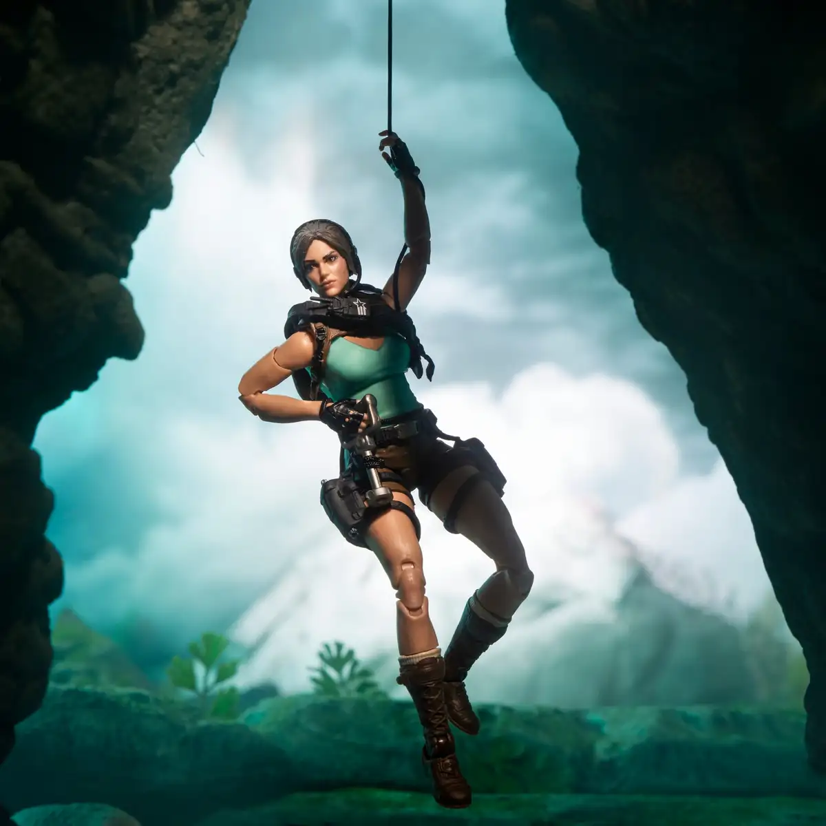 GI Joe x Tomb Raider Classified Series Lara Croft Preorder 7