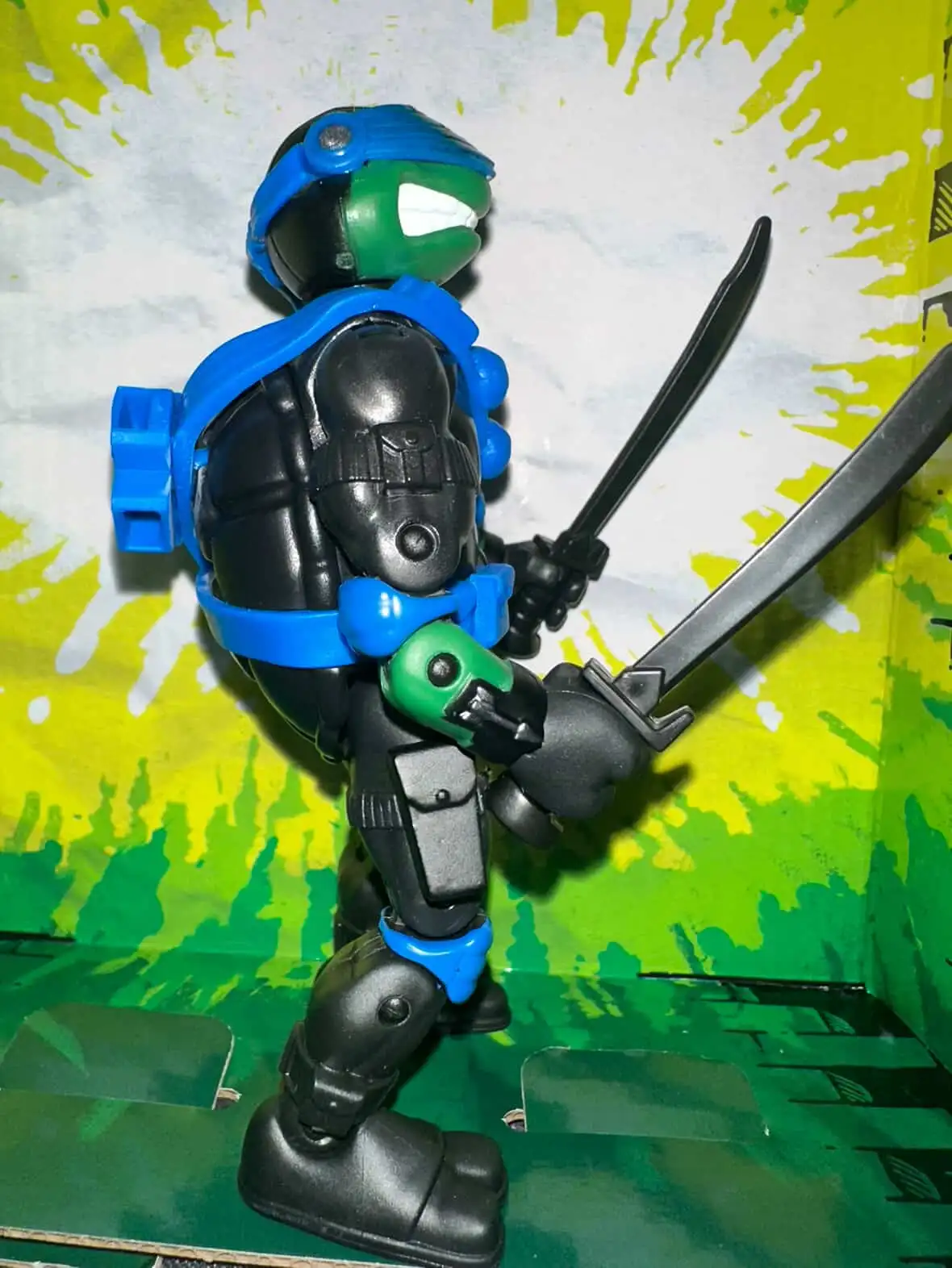 Snake Eyes Leo TMNT X GI Joe Wave 1 In Hand 2