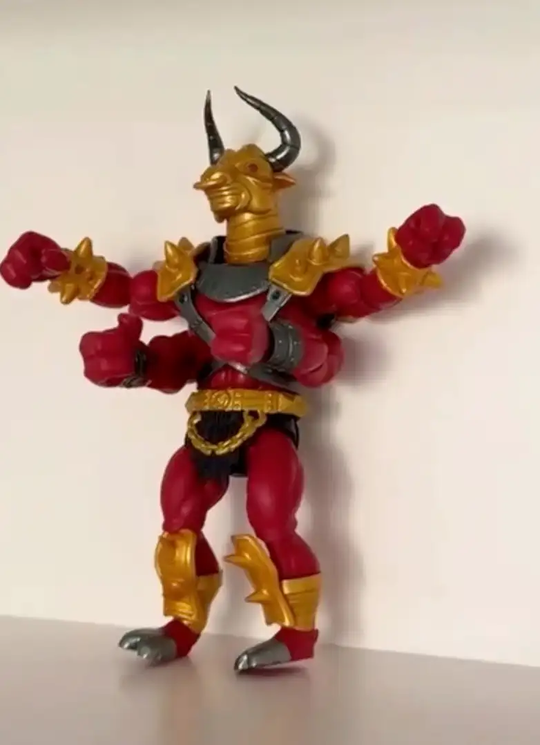 Tauraton MOTU Origins Mattel Creations Exclusive In Hand 10