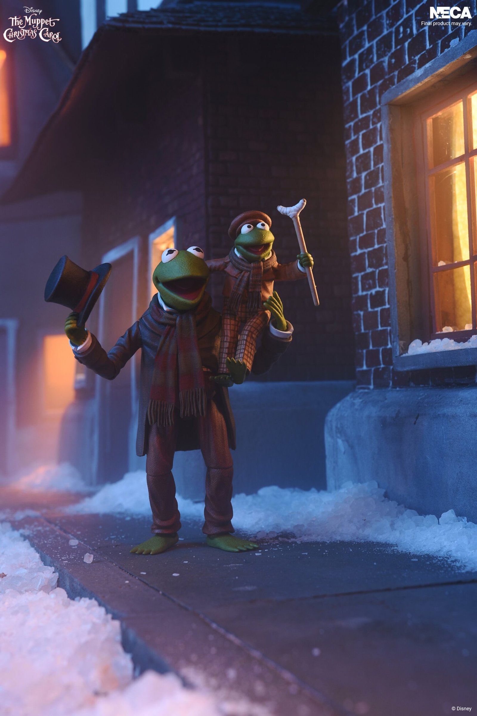 The Muppet Christmas Carol Ultimate Kermit as Bob Cratchit and Robin as Tiny Tim Action Figure Two Pack 04
