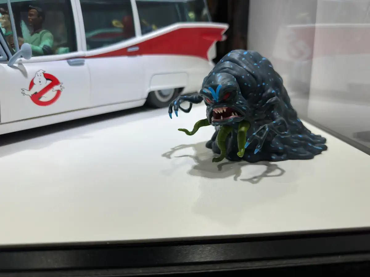 The Real Ghostbusters Ecto 1 Mondo SDCC 2026 Reveal 10