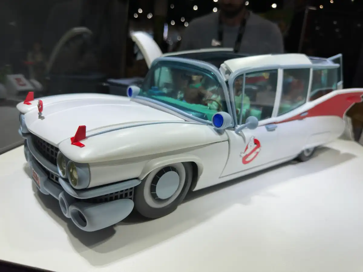 The Real Ghostbusters Ecto 1 Mondo SDCC 2026 Reveal 11