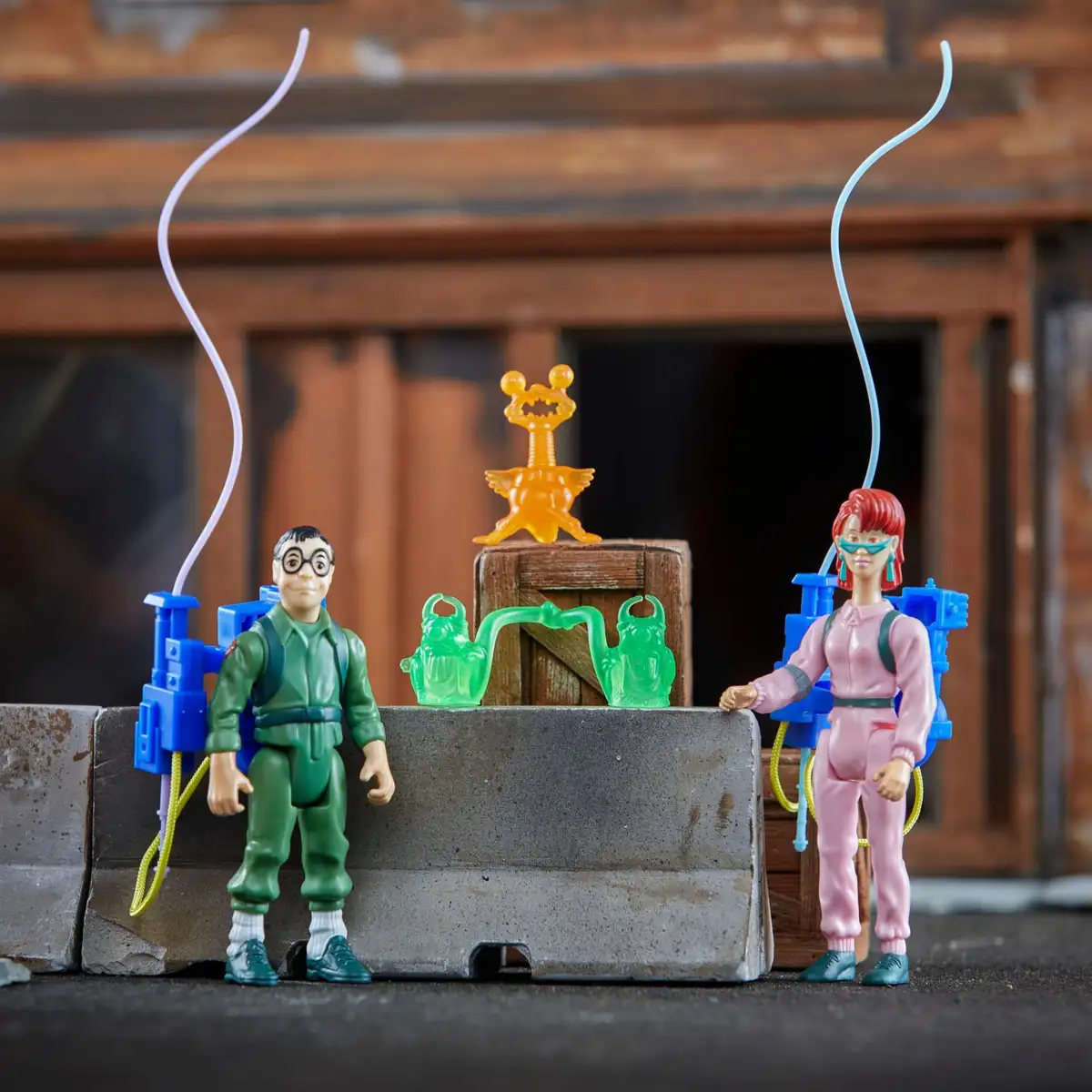 The Real Ghostbusters Kenner Classics Janine Melnitz and Louis Tully 40th Anniversary Set 03