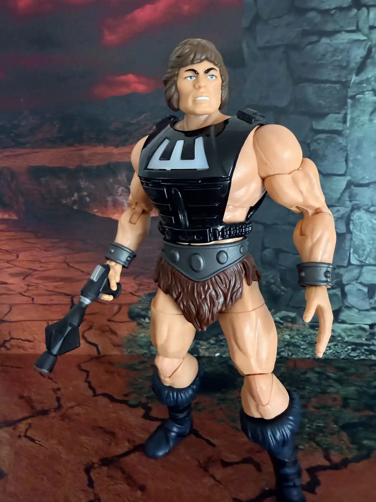 Wundar Masterverse Vintage Collection In Hand 9
