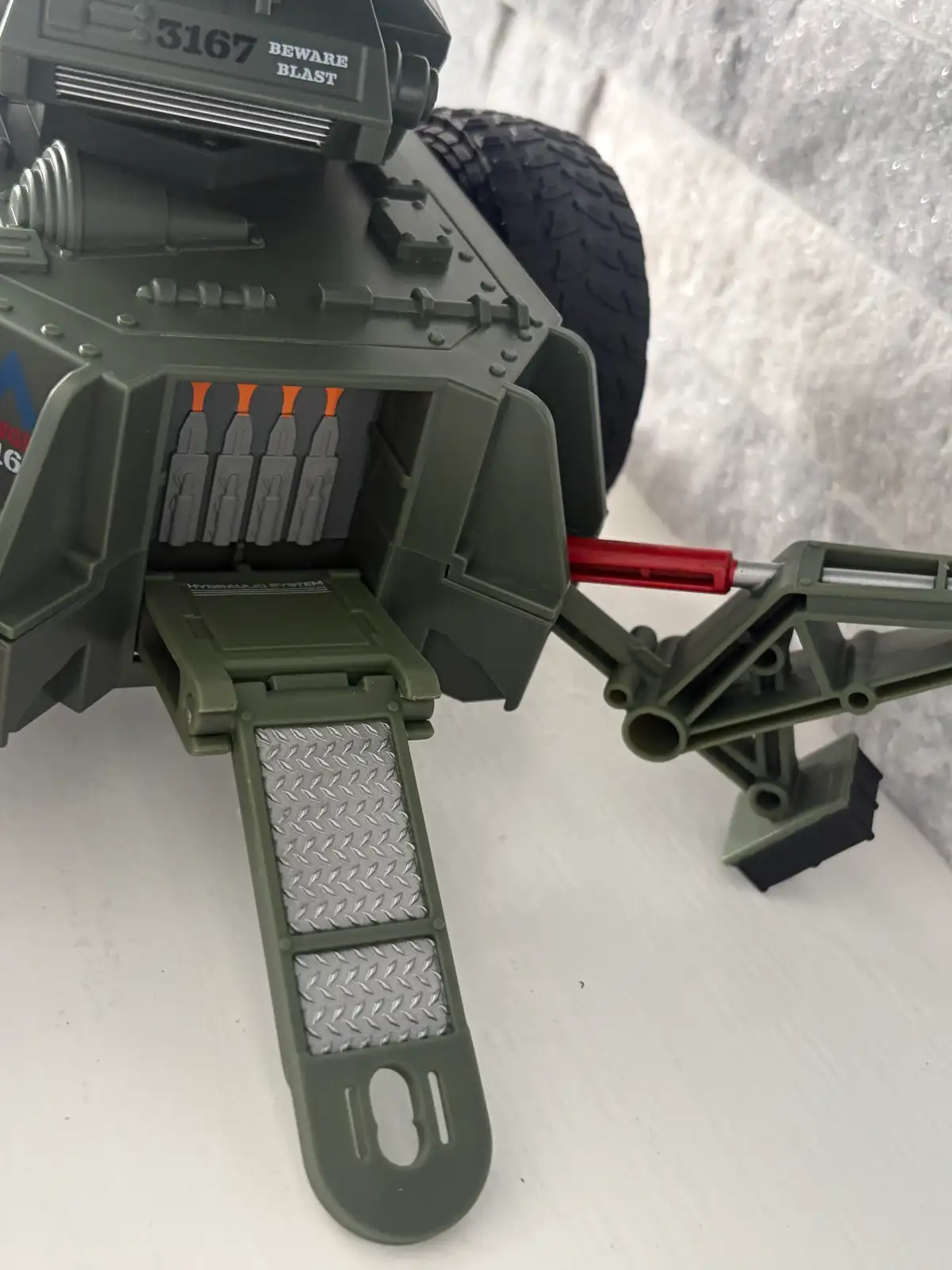 GI Joe Classified Series MMS with Hawk IH 24