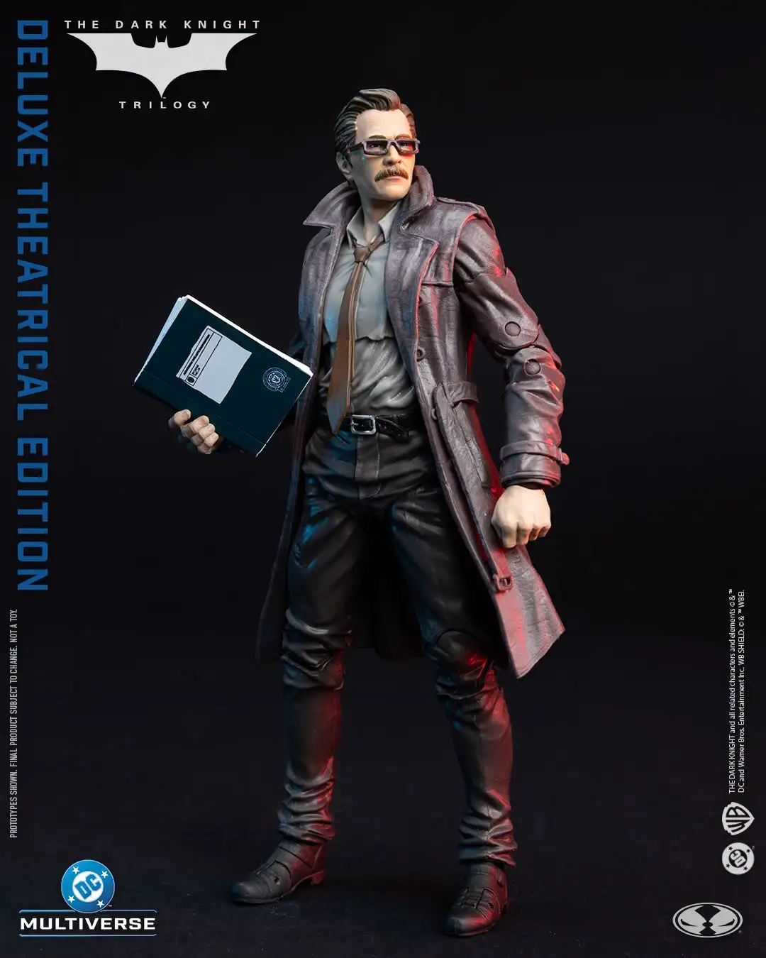 The Dark Knight (2008) DC Multiverse Commissioner James Gordon (Deluxe Theatrical Edition) Action Figure 03