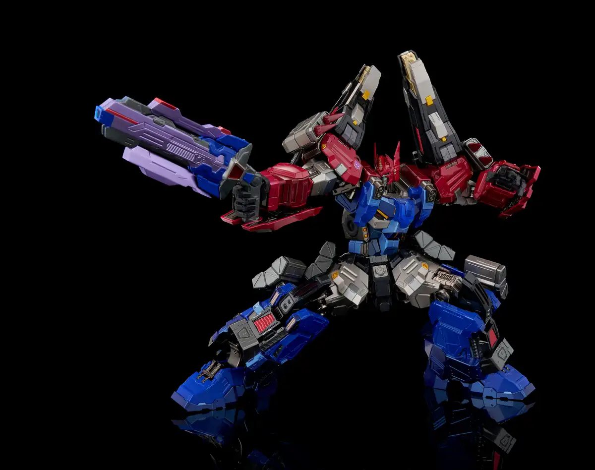 Transformers  Shattered Glass Kuro Kara Kuri Ultra Magnus Limited Edition Figure 21