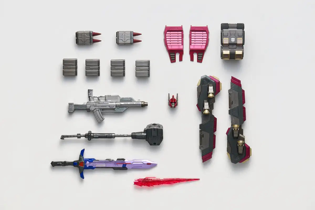 Transformers  Shattered Glass Kuro Kara Kuri Ultra Magnus Limited Edition Figure 26