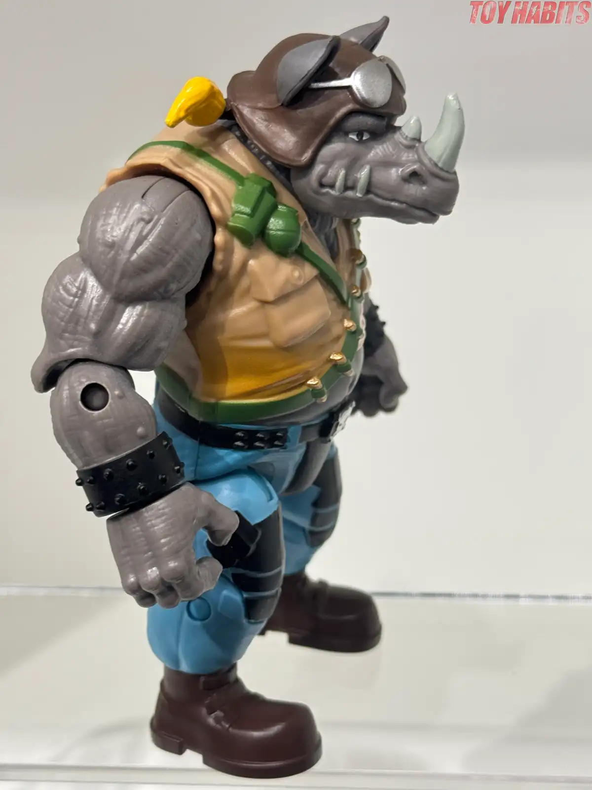 Buzzer x Rocksteady TMNT GI Joe Crossover Review 14