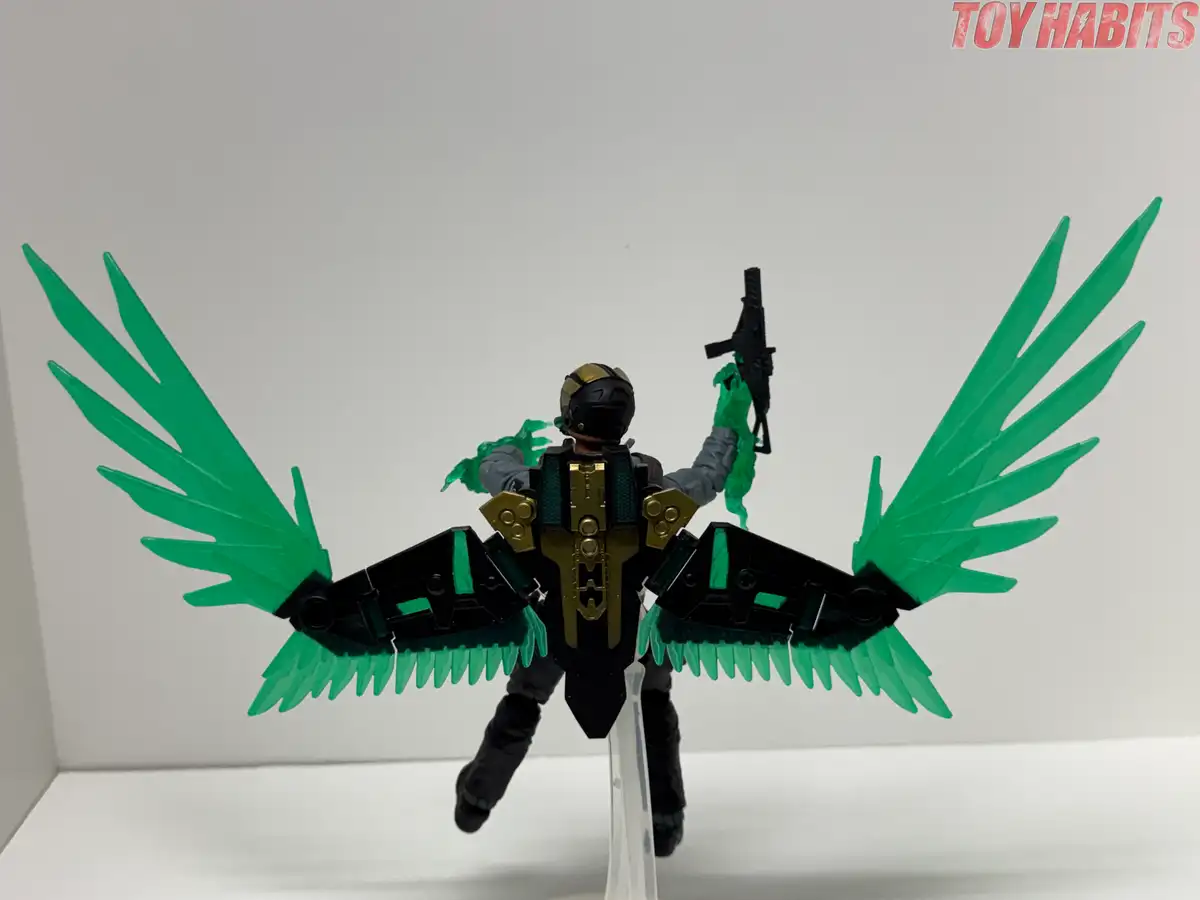 DIRE HAWK GI Joe Classified Series In Hand Review 15