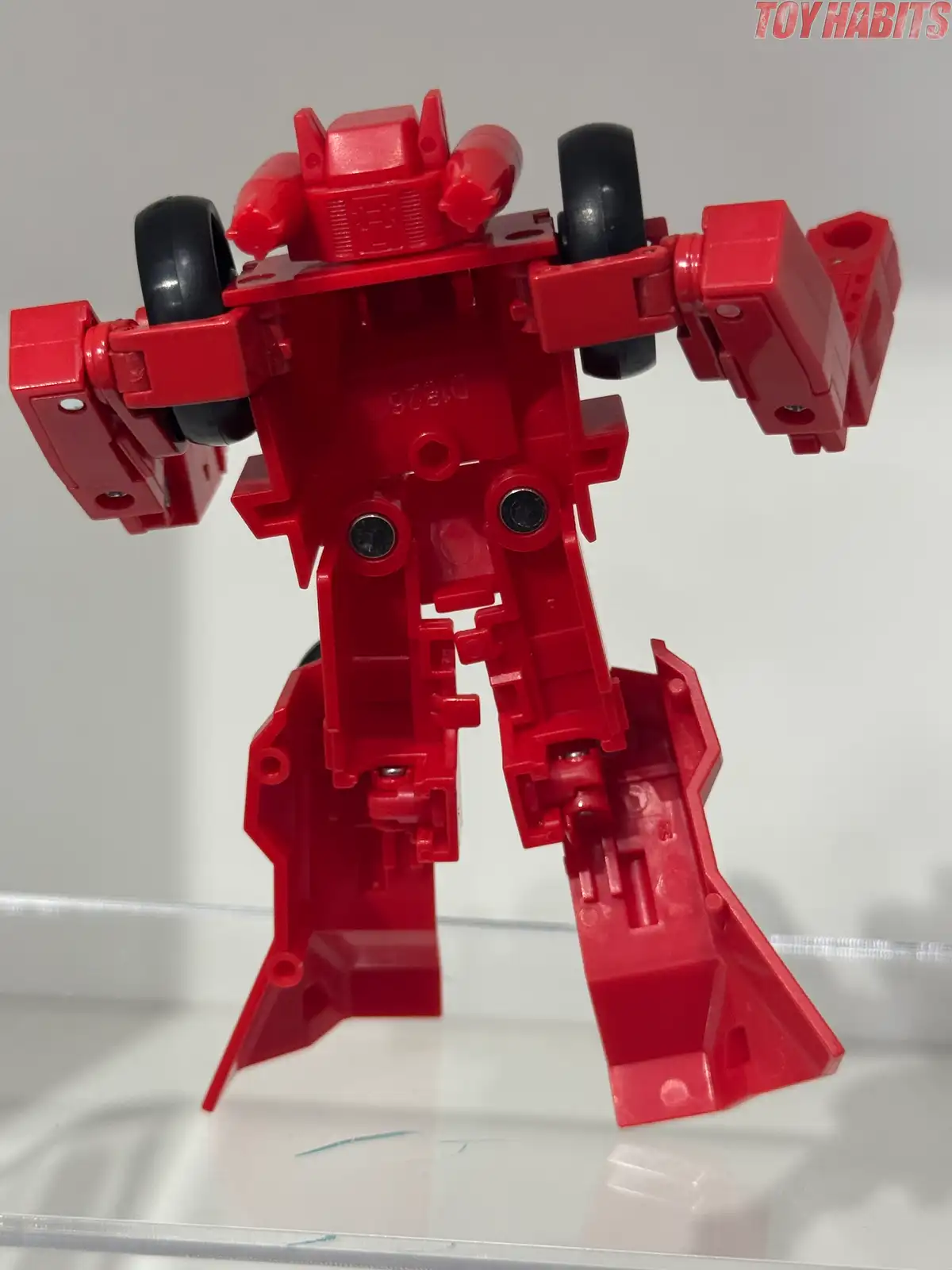 Delta Magnus C 11 Transformers Missing Link Review 31