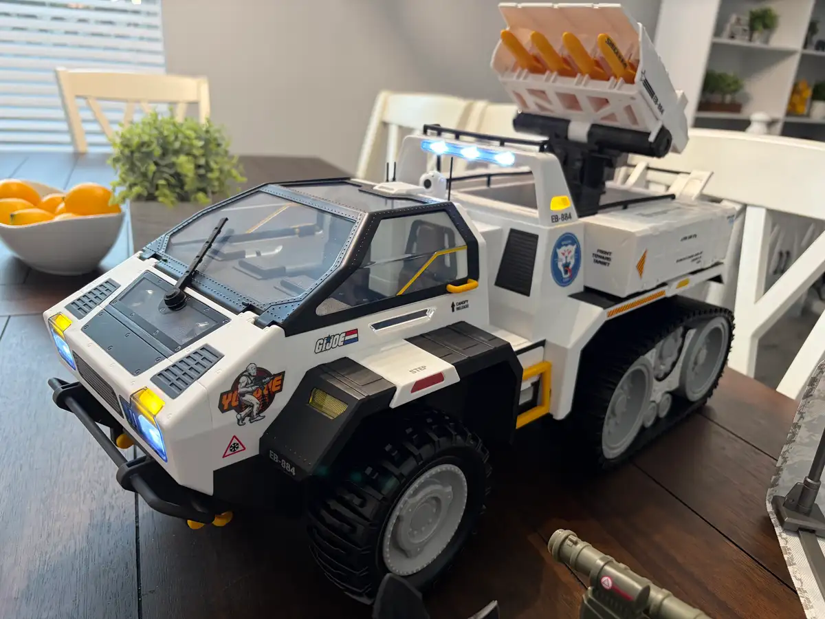 GI Joe Classified Series Haslab Snow Cat IH TS 11