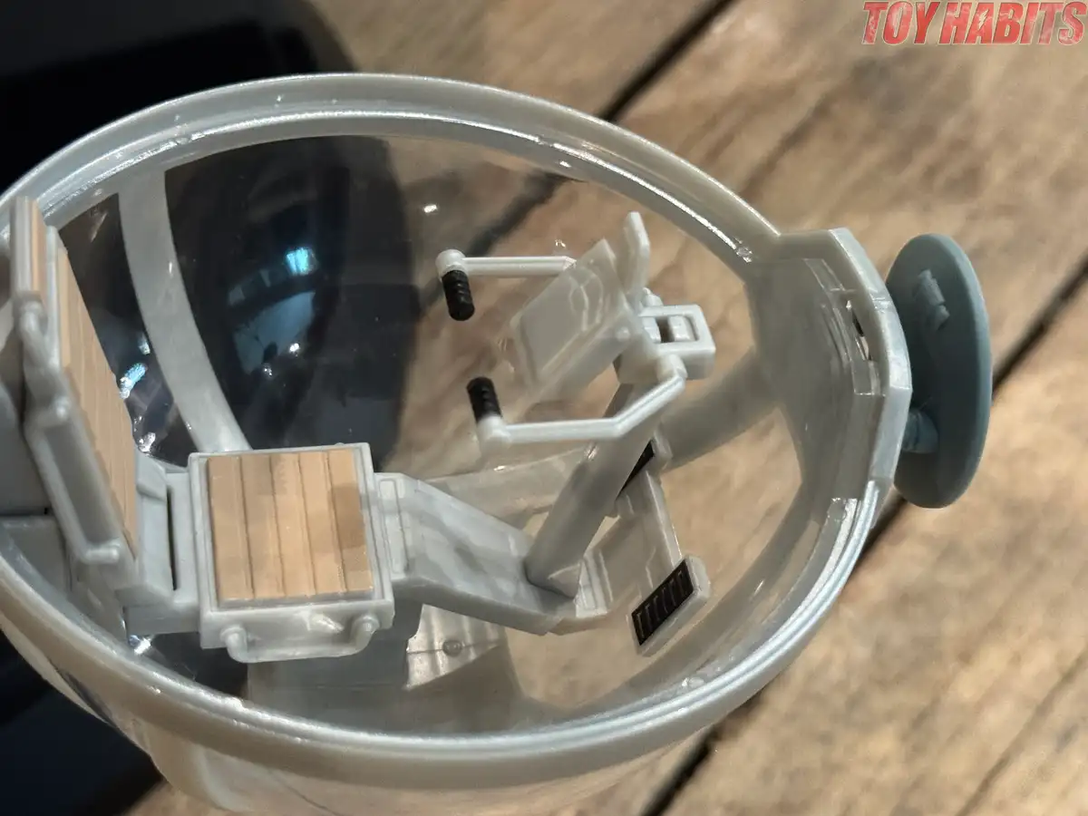 LAAT i Republic Gunship Star Wars HasLab In Hand Review 17