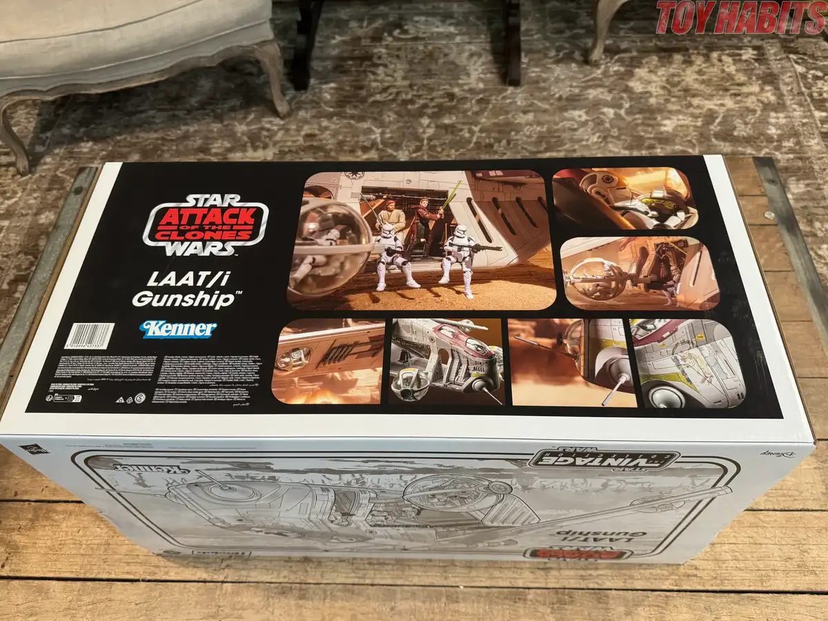 LAAT i Republic Gunship Star Wars HasLab In Hand Review 5