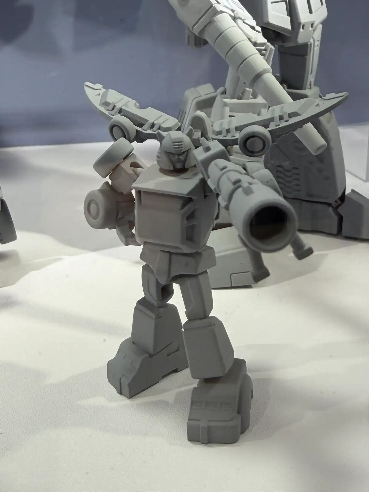 Cliffjumper Auldey Transformers Alpha Action Elite Wonderdest Shangai 2026