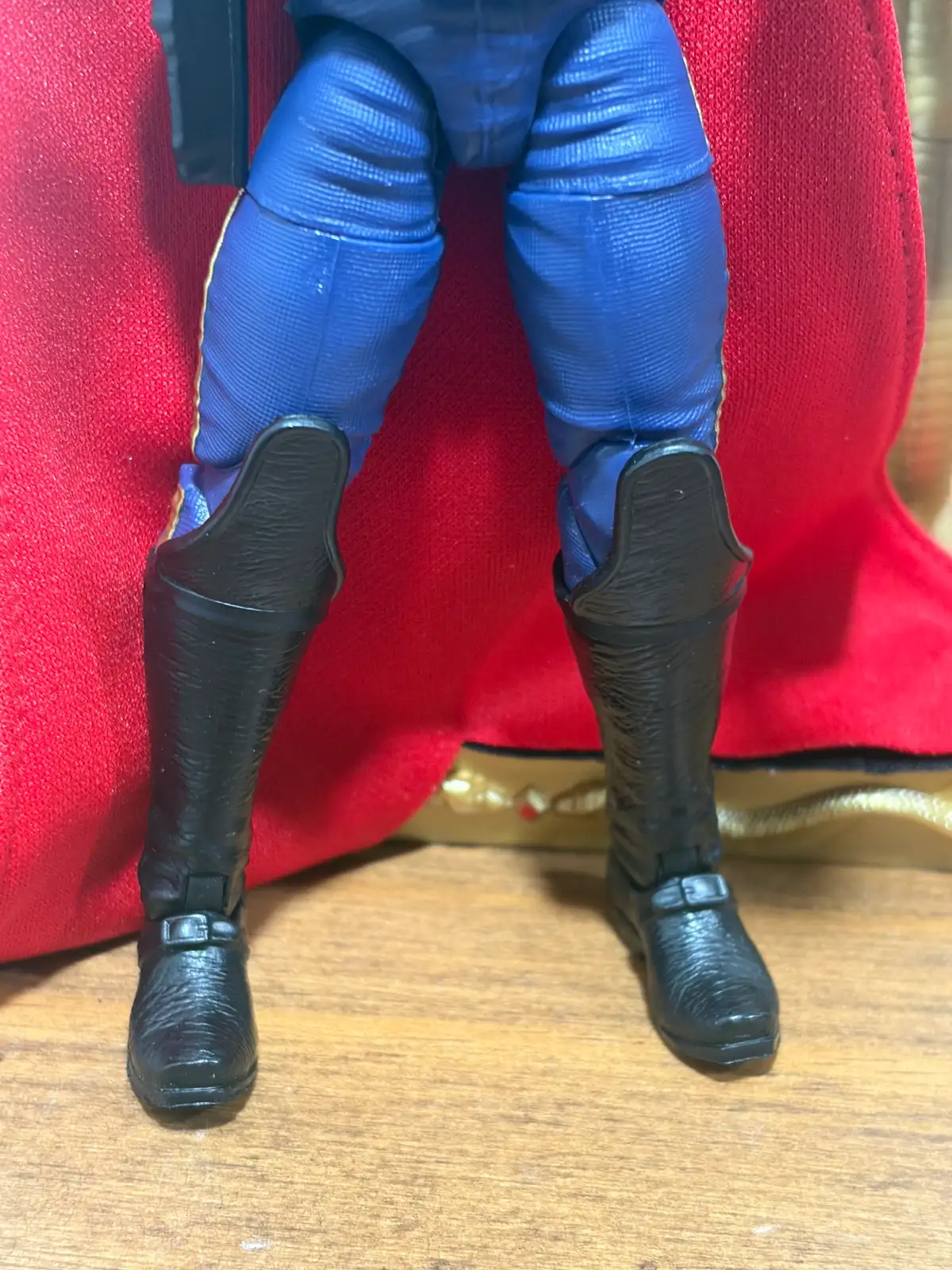 GI Joe Classified Series Cobra Commander with Throne Set IH 19