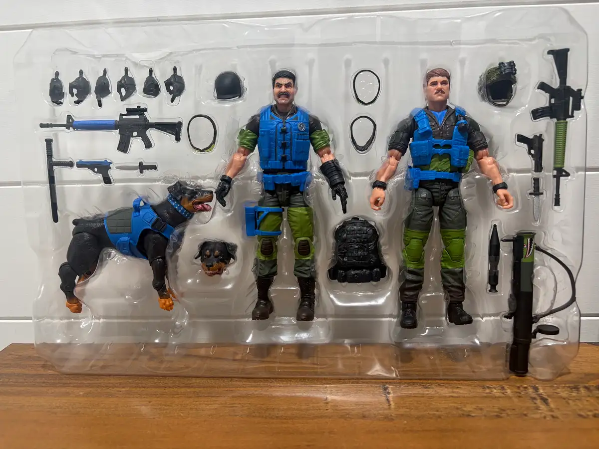 GI Joe Classified Series Mad Marauders Footloose Mutt Junkyard IH 5