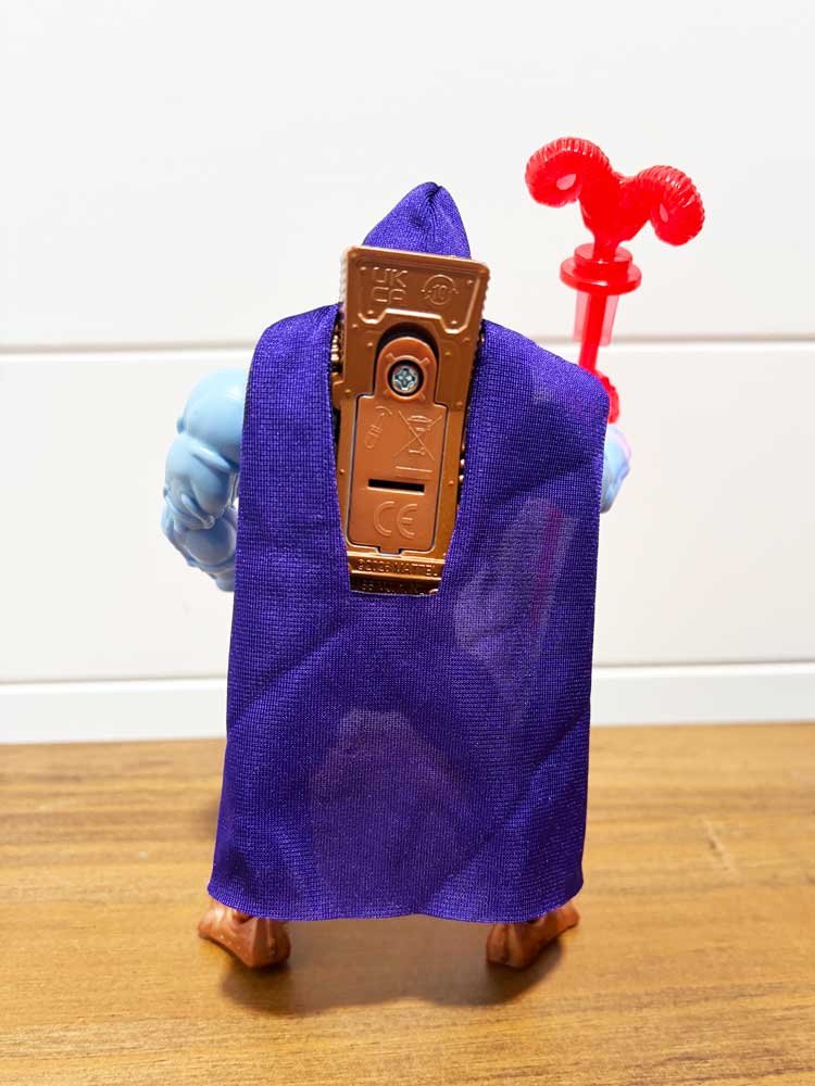Laser-Light-Skeletor-MOTU-Origins-Mattel-Creations-Exclusive-IH-9a