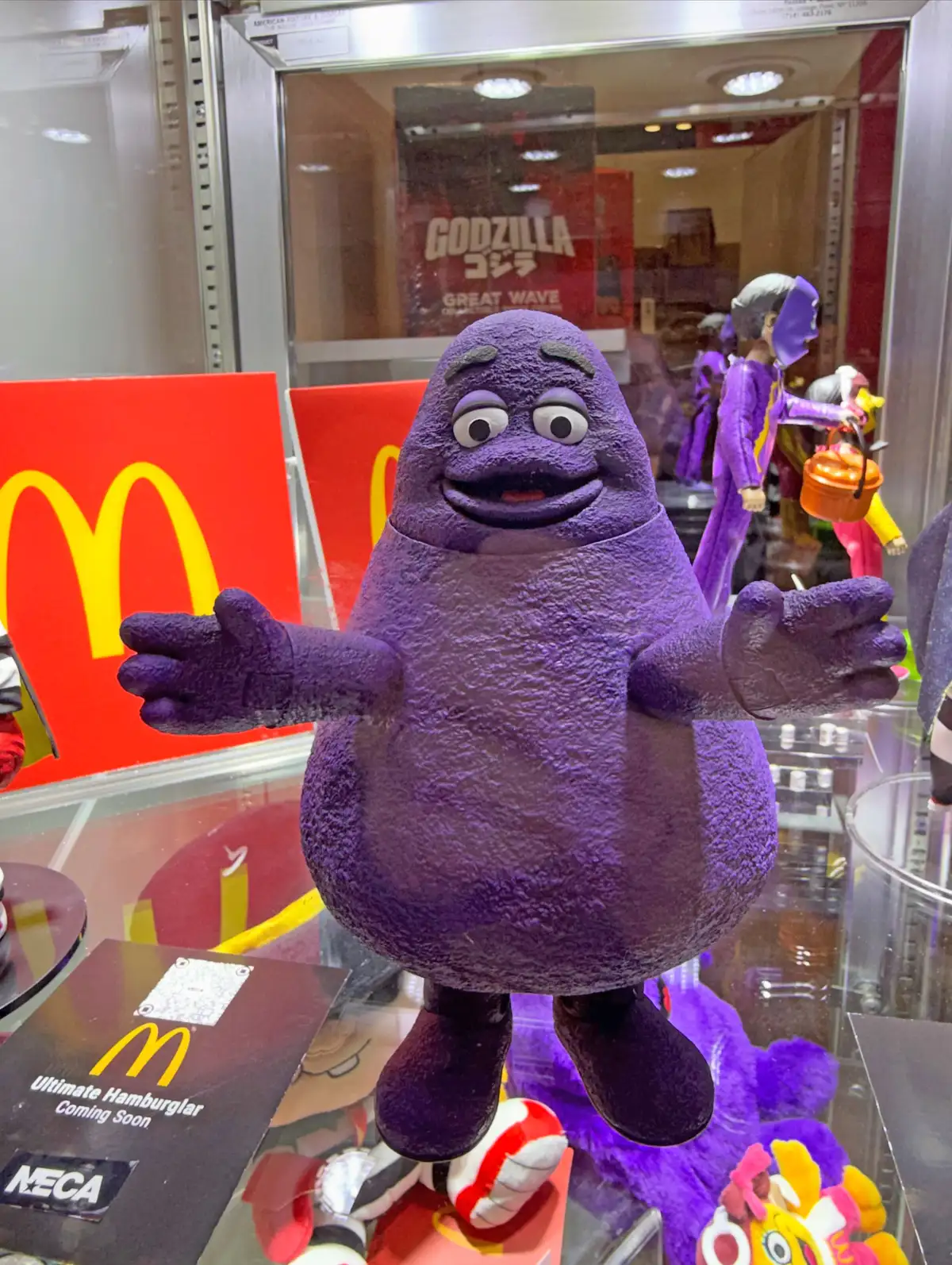 NECA McDonalds Ultimate Hamburglar 4