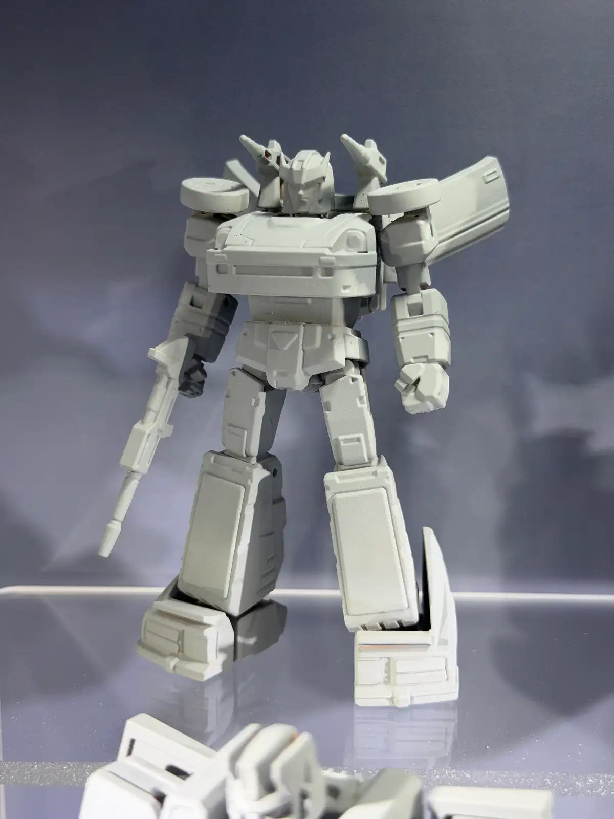 Smokescreen Auldey Transformers Alpha Action Elite Wonderdest Shangai 2026.JPG