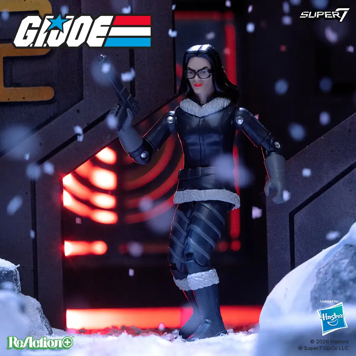 Baroness appears in a snowy environment wearing her dark Arctic uniform with gray trim along the shoulders, waist, sleeves, and boots.